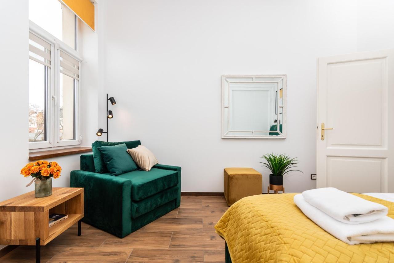 Premium Splendid Old Town Suites - By Upstairs Cracovie Extérieur photo